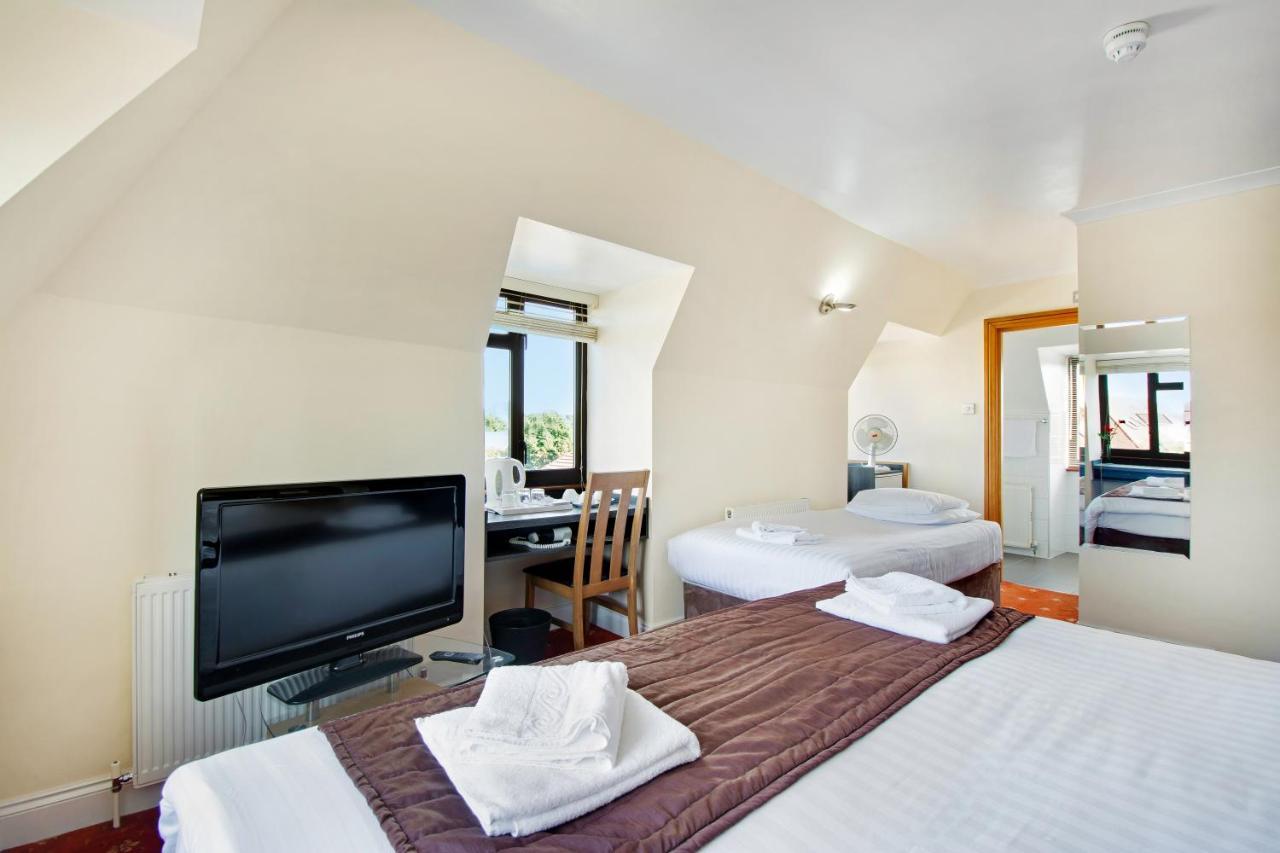 The Brent Hotel - London - Wembley Хароу Екстериор снимка