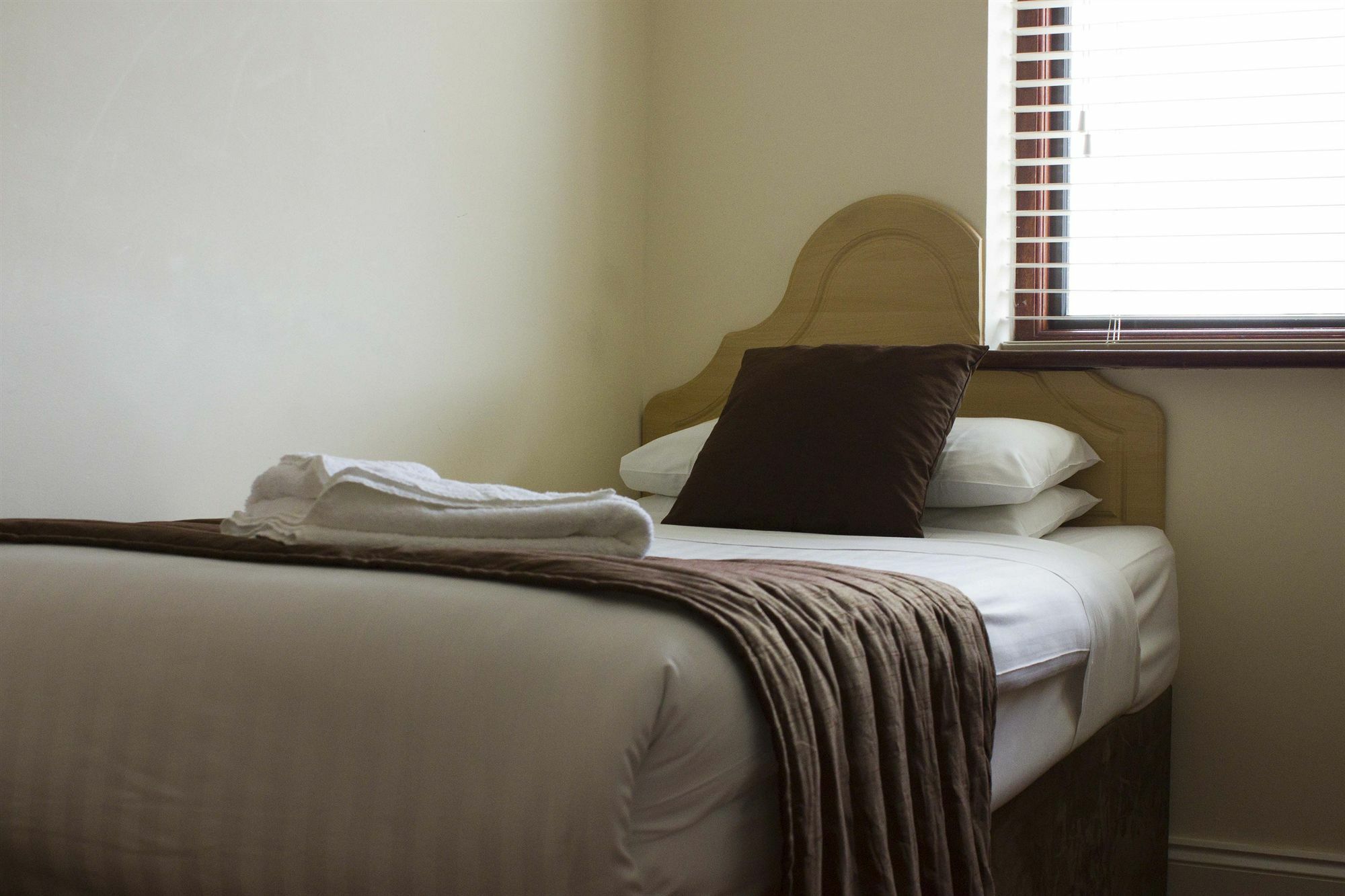 The Brent Hotel - London - Wembley Хароу Екстериор снимка